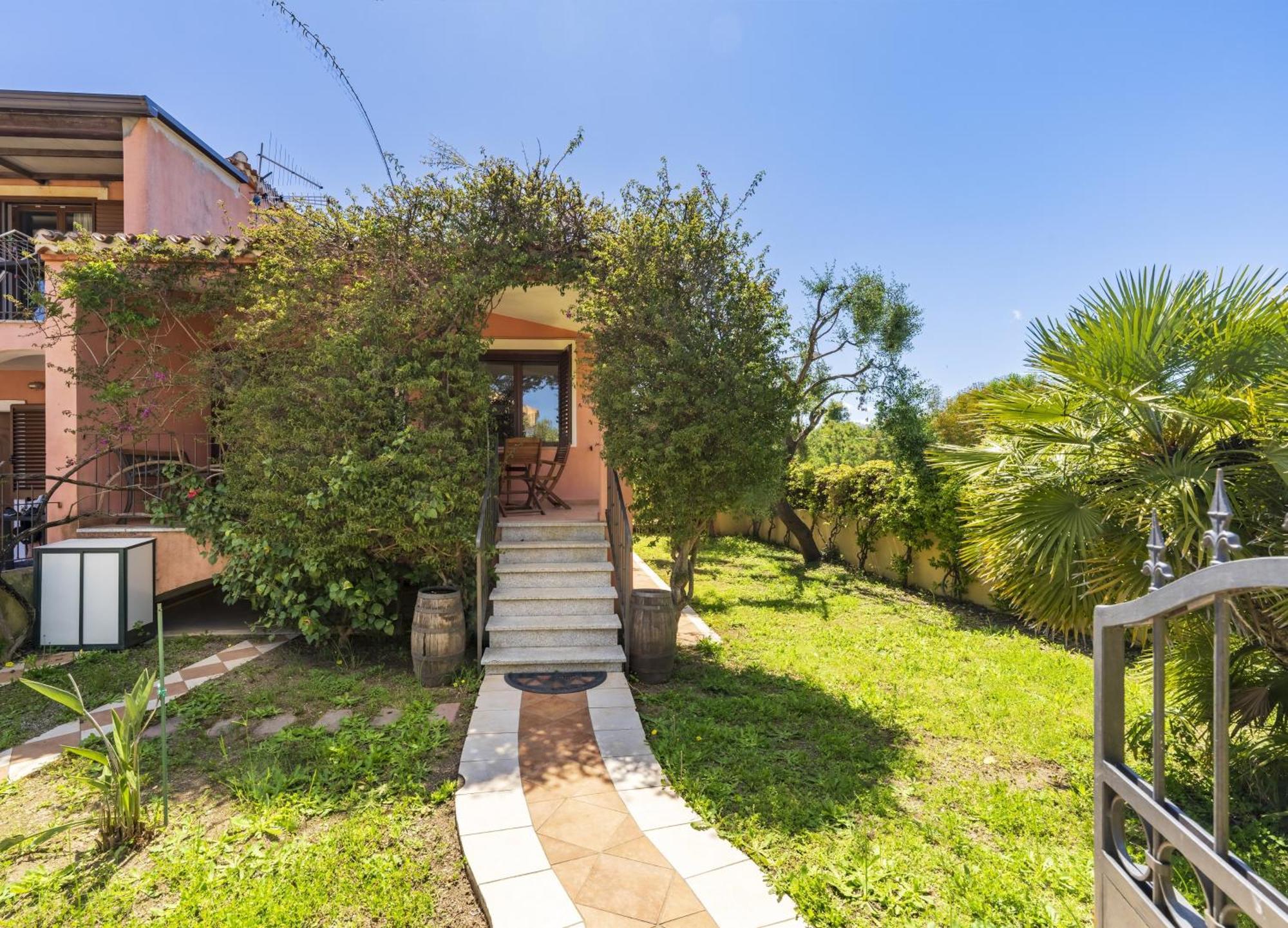 Casa Vacanze Lolivastro Àrbatax Εξωτερικό φωτογραφία