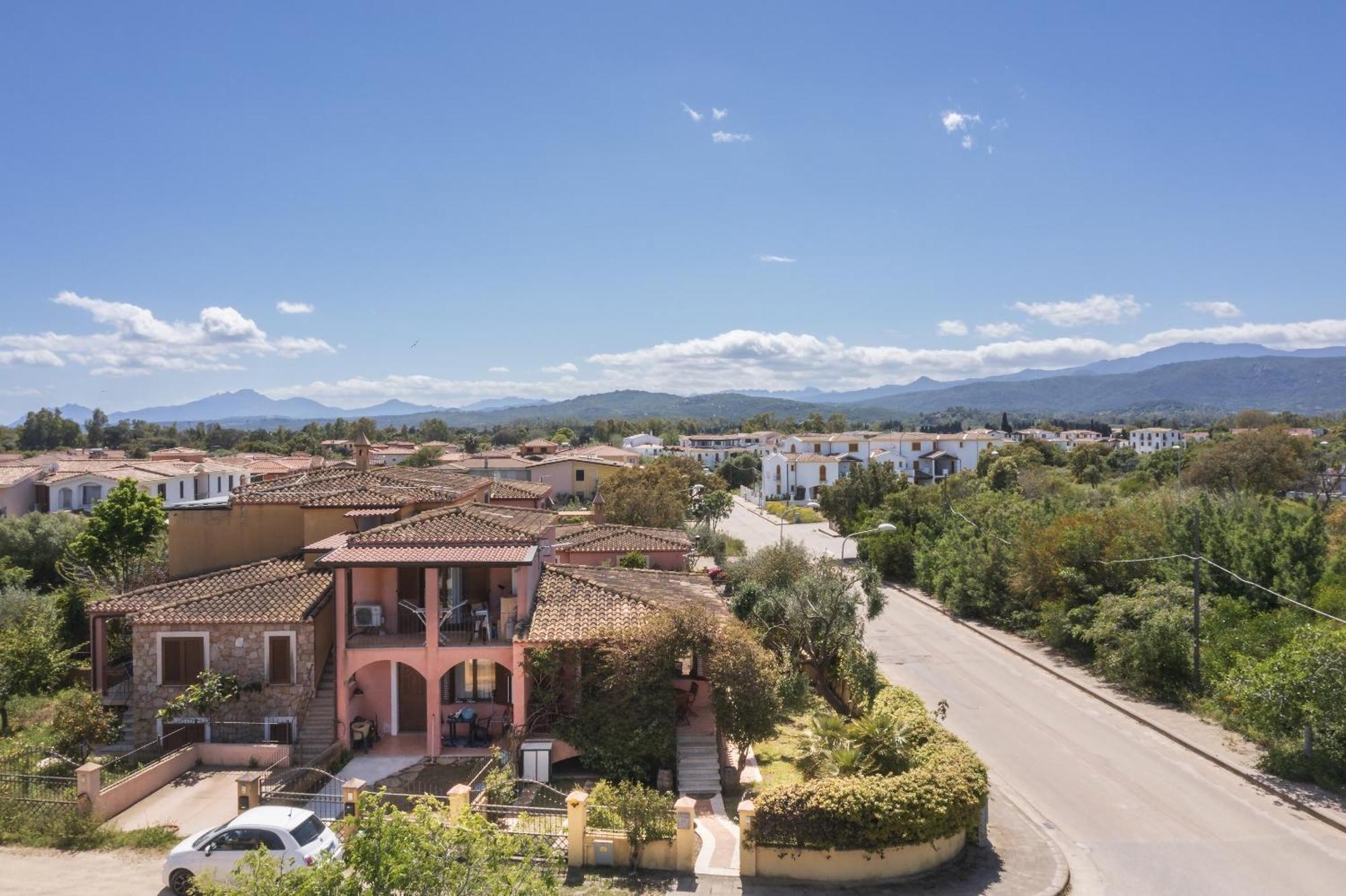 Casa Vacanze Lolivastro Àrbatax Εξωτερικό φωτογραφία